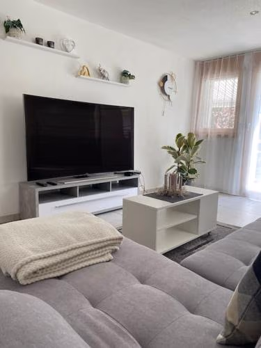 Zentrale Wohnung in ruhiger Lage in Baltschieder — foto 8