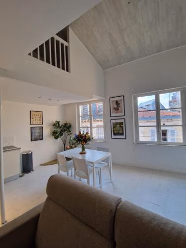 Duplex 90m² + terrasse — foto 2
