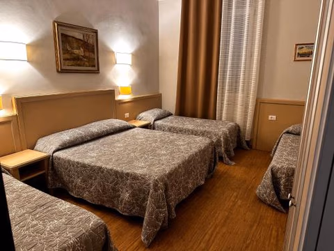 Hotel Eden — foto 2