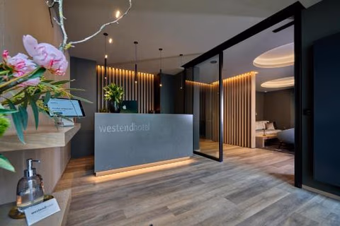 Hotel Westend — photo 1