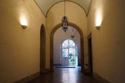 Loft moderno ubicato nel centro storico di Lucca — foto 3