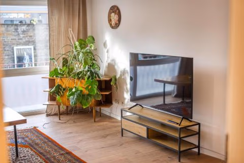 120qm, cozy Apartment, sehr zentral am HBF, 3SZ — photo 4
