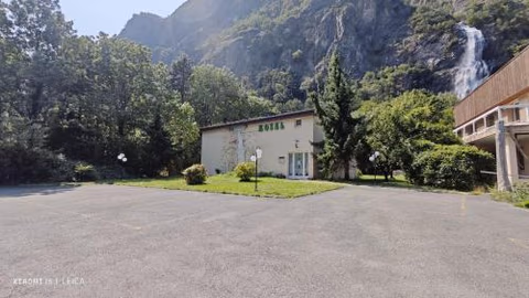 La Cascade — foto 1