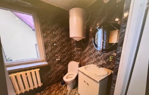 Niepołomice,noclegi, pokoje, cały dom, kwatery pracownicze — foto 2