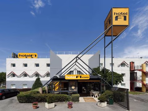 hotelF1 Pontarlier — foto 1