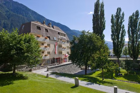 Schlosshotel - Self Check-In Hotel — foto 1