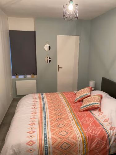 Superbe F2 proche centre ville — foto 4