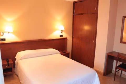 Hotel Maycar — photo 2