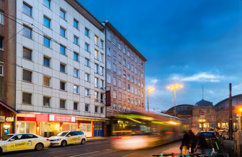 Leonardo Hotel Frankfurt City Center — photo 3