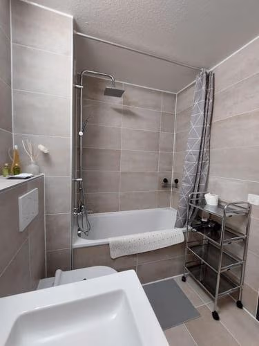 Stilvolle Wohnung mit traumhaftem Bergblick — foto 3
