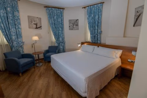 Hotel Mieres del Camino — foto 6
