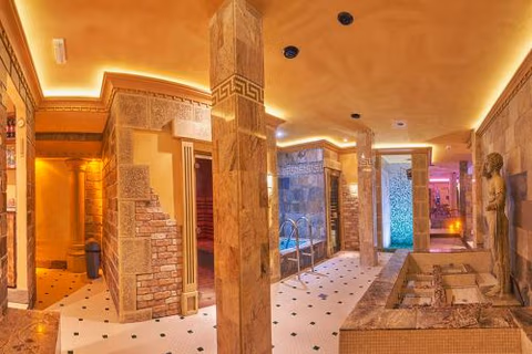 Privilege - EMPIRE Hotels Group — foto 8