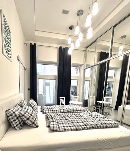 Prince main square apartment — foto 1