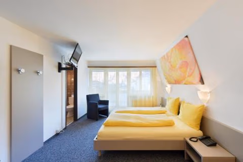 Schlosshotel - Self Check-In Hotel — foto 6