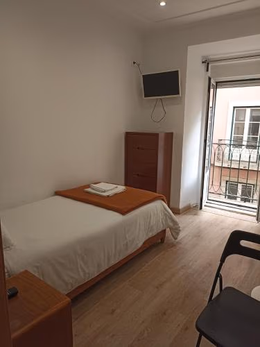 Martim Moniz 28 Guest House — foto 1
