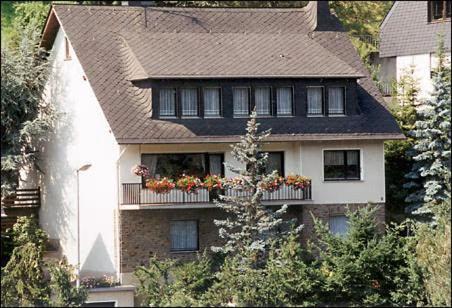 Gästehaus + Ferienwohnung Karbach — foto 1