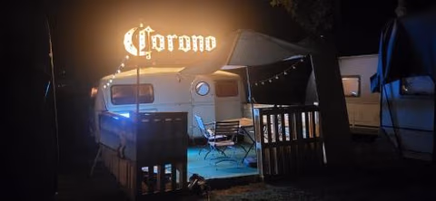 Corona Lounge — foto 1