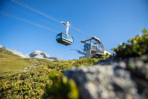Realp-Andermatt 3,5 locali giardino privato In mezzo la natura, spettacolare per appassionati montanbike, pesca ecc In inverno fai sci di fondo dal giardino e con il treno davanti a casa si raggiunge in 5min il comprensorio scistico di Andermatt — foto 8