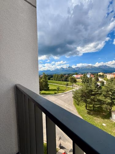 Apartmán Orol s výhľadom na Vysoké Tatry a súkromnou saunou — foto 7