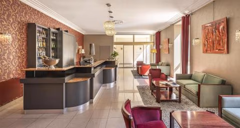 Best Western Poitiers Centre Le Grand Hôtel — foto 1