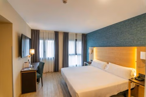 Hotel Zentral Ramiro I Oviedo — photo 4