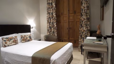 Hotel Moderno Puerta del Sol — photo 8