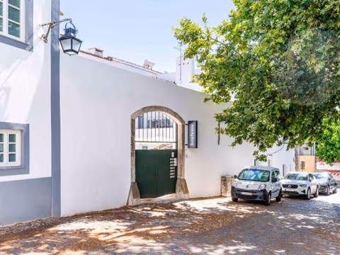 Limehome Evora Largo dos Penedos — foto 7