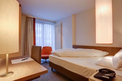 Kommerzhotel Köln — photo 9
