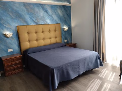 Hotel Tiffany — foto 1