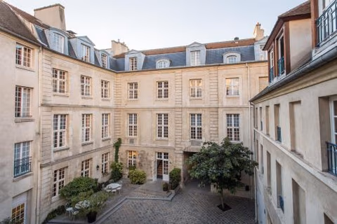 MIJE MARAIS Hostel — foto 1