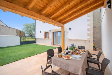 Amplia casa rural con barbacoa y jardín en Navarra — photo 2