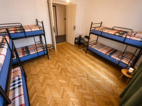 Hostel Uno-No Alkohol! Age Limit From 18 until 55! — foto 8