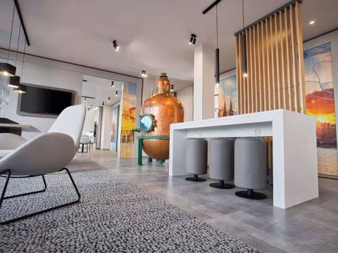 B&B Hotel Köln-City — photo 9