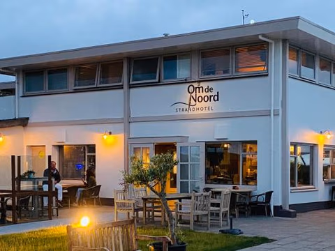 Strandhotel Om de Noord — photo 2