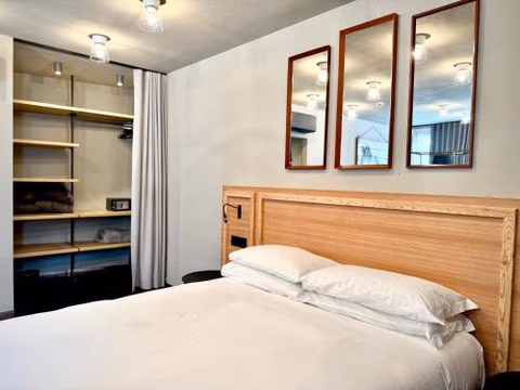 Hotel Village — foto 1
