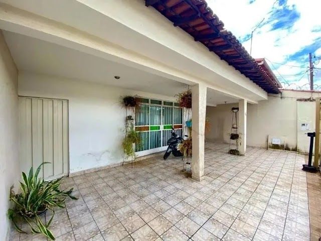 Casa à Venda – Bairro Serrano