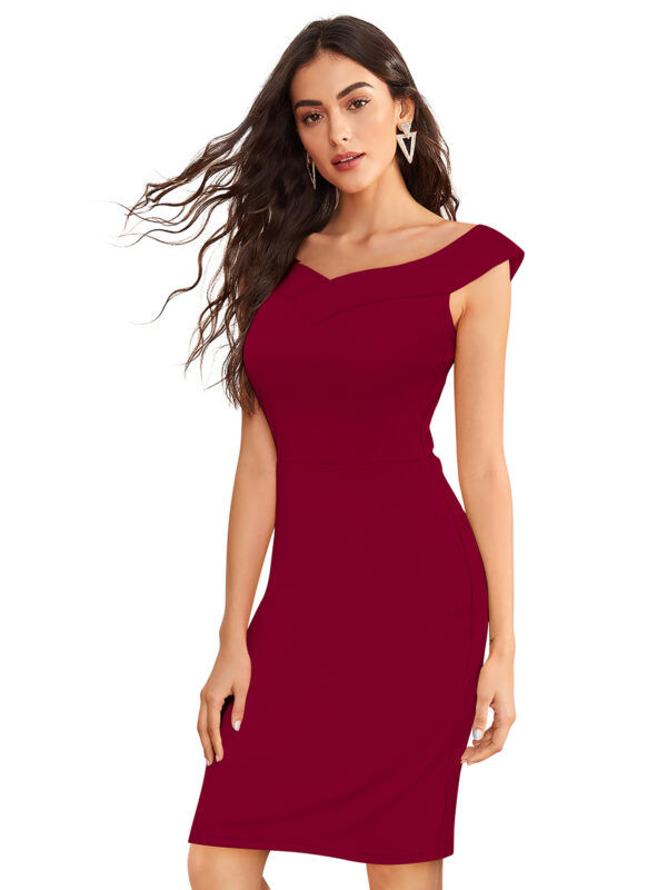 Timeless Maroon Sleeveless Bodycon Dress - Image 3