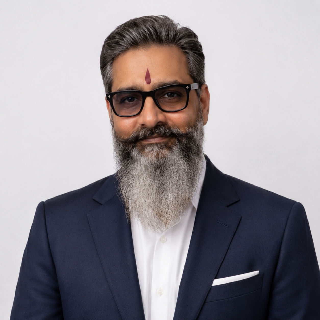 Top rated astrologer Acharya Devraj Ji — trusted worldwide numerology and Vedic astrology expert