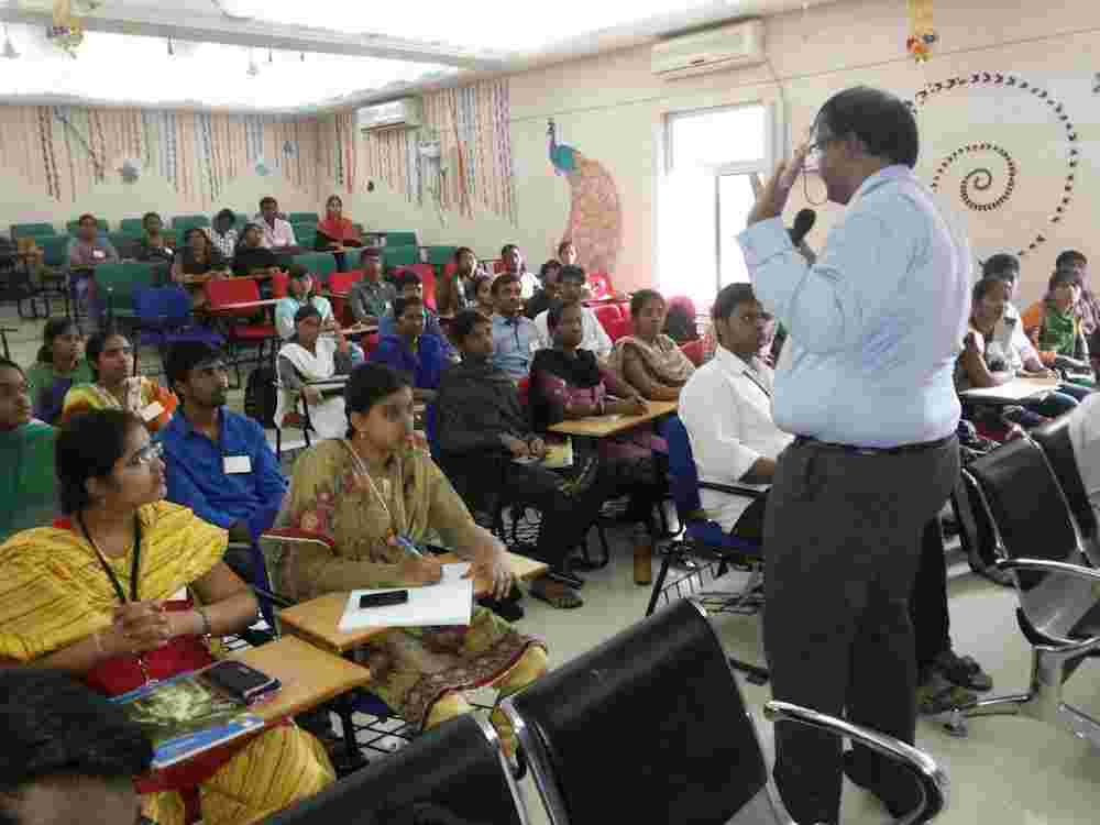 Vinay Wardhan in a Counseling session