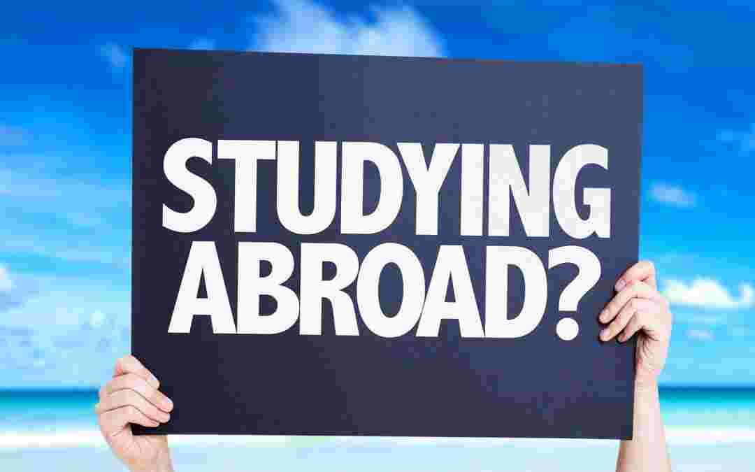 7 TIPS TO MANAGE PRESSURE OF COLLEGE ADMISSIONS ABROAD