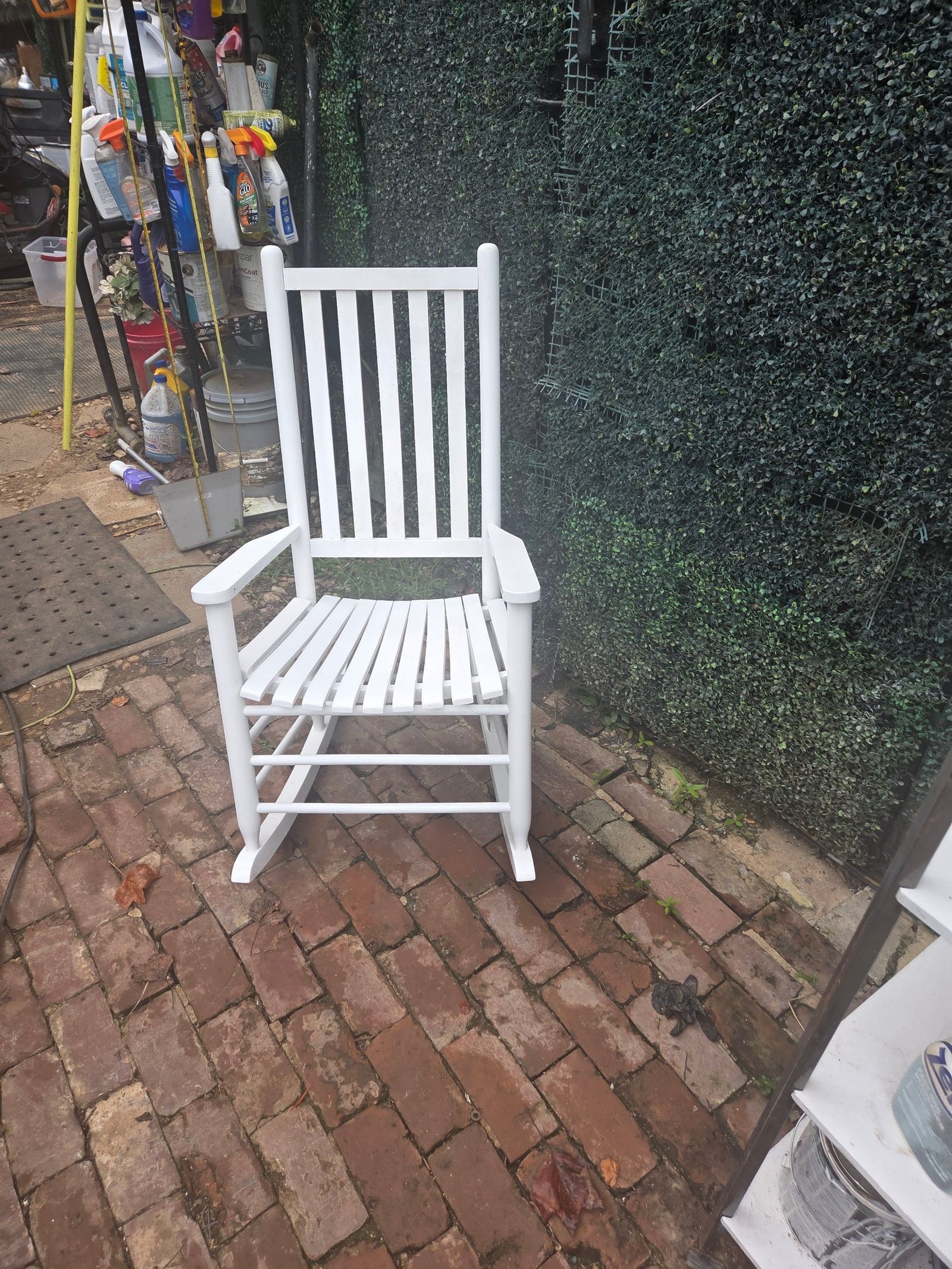 Rocking chair White Wooden Rocking Chair — photo 4