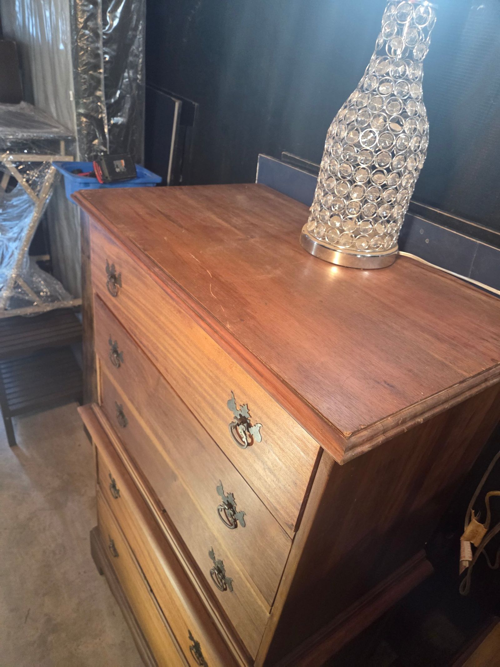 Dresser 35 x 18 n 52 inch tall. Traditional Cherry Wood Highboy Dresser — photo 4