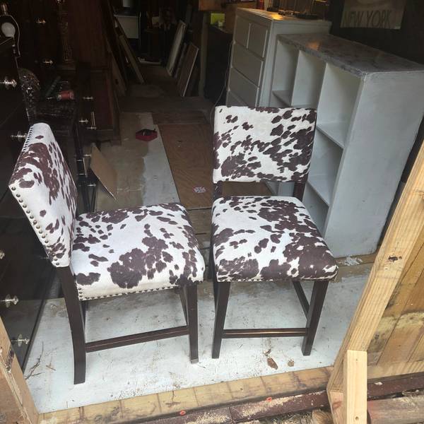 Cowhide Print Counter Stools  26 inch tall 45 ea