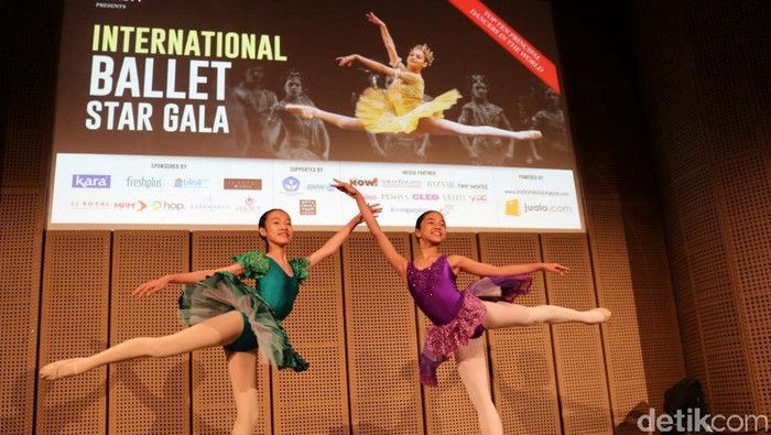 Jualo di International Ballet Star Galla