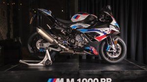 BMW M 1000 RR