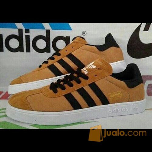 harga sepatu adidas gazelle original