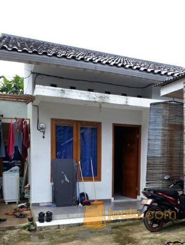 rumah kontrakan  3 kamar tidur 2 kamar mandi ruang makan 