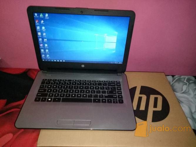 Laptop HP AMD Quad -Core A6-7310 Warna Silver