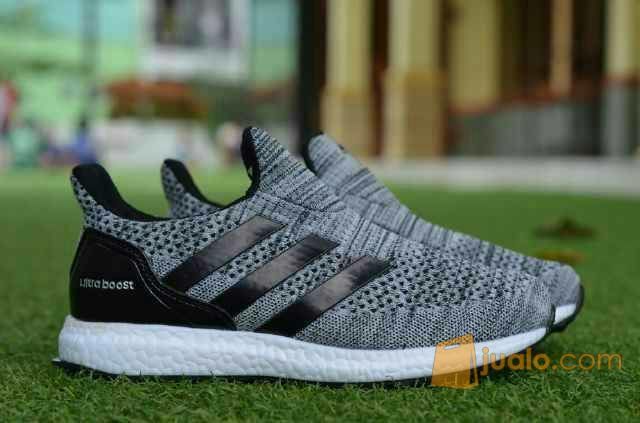 sepatu adidas ultra boost terbaru