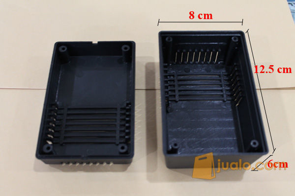 Box plastik / Kotak plastik ukuran 8cm (p) x 12.5cm (l) x 6cm (t)